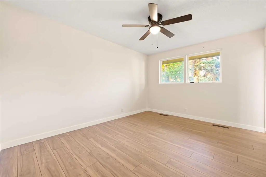 77 Selkirk Boulevard