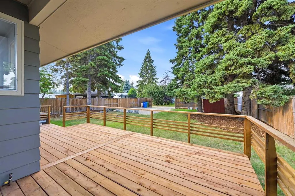 77 Selkirk Boulevard