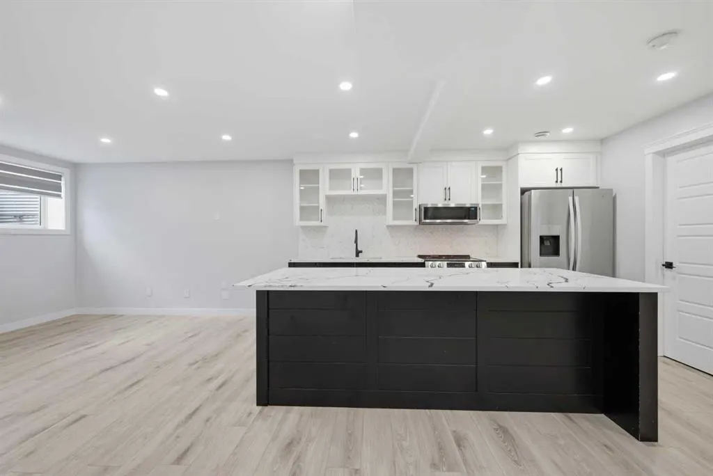 21 Redstone Heath NE