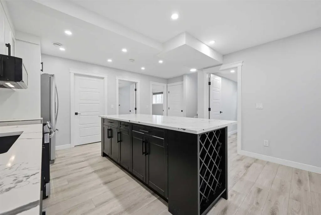 21 Redstone Heath NE
