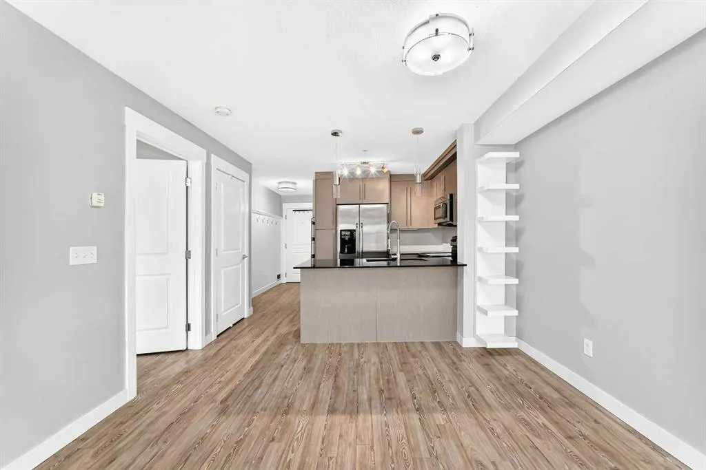 11 Mahogany Row SE #1115