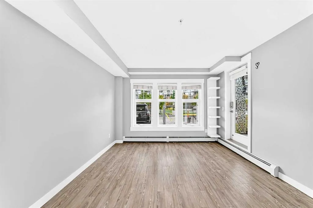 11 Mahogany Row SE #1115