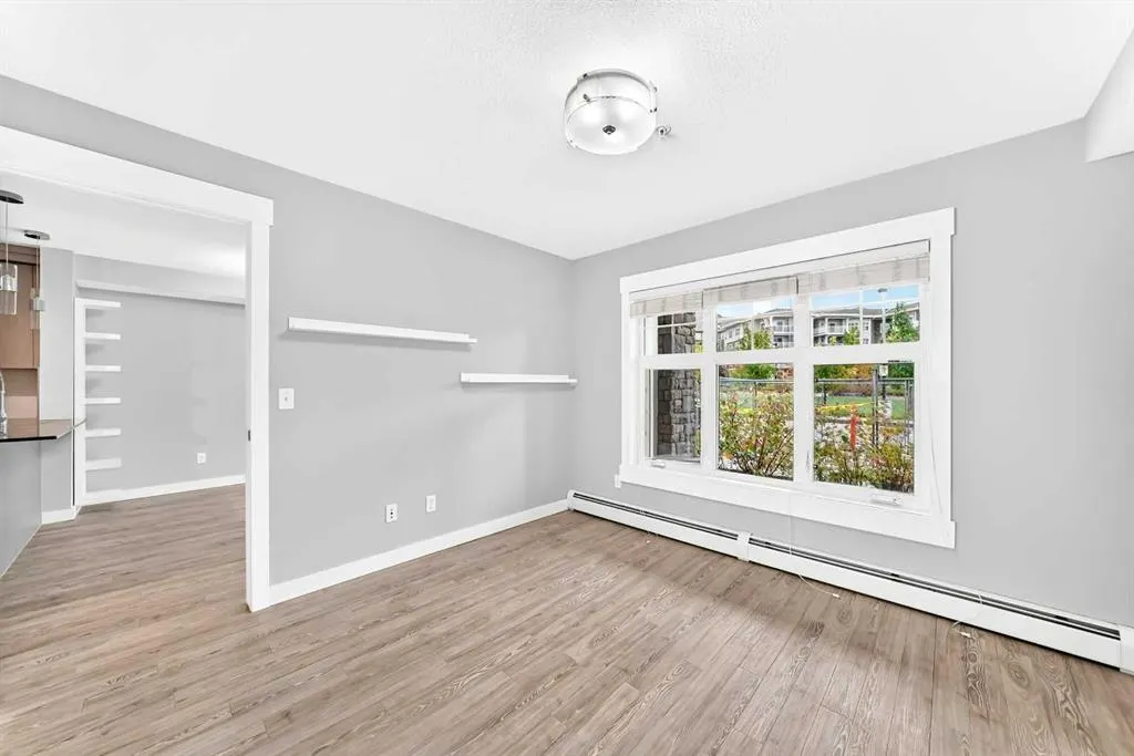 11 Mahogany Row SE #1115