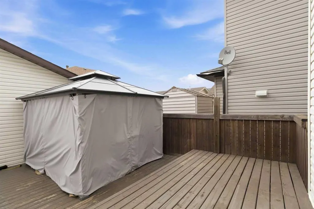 152 Chestnut Way