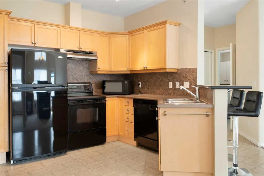 369 Rocky Vista Park NW #422