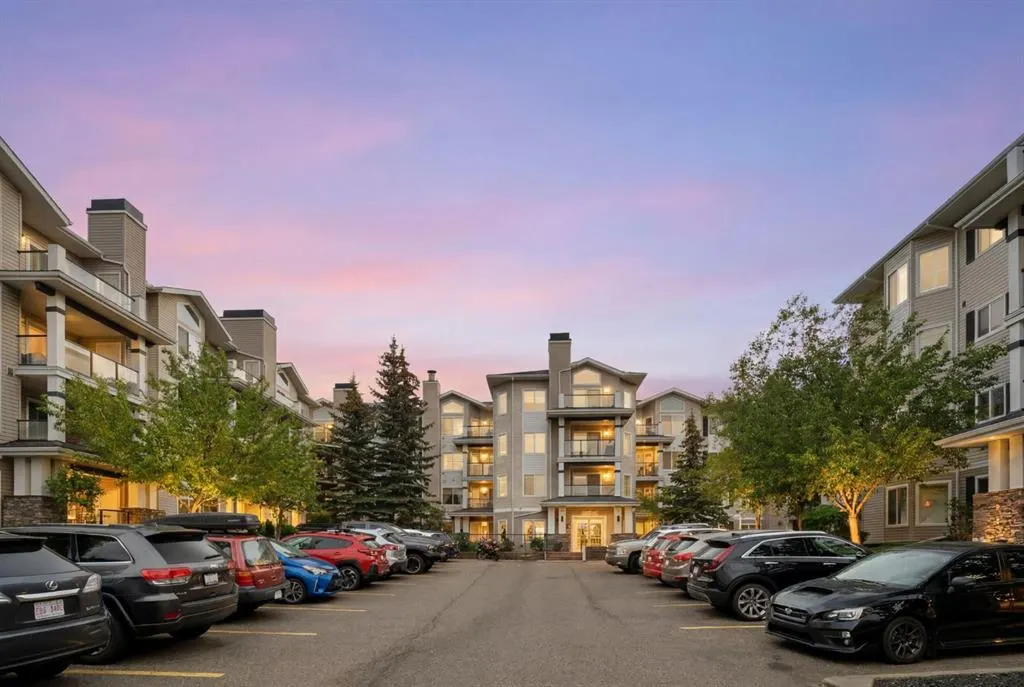 369 Rocky Vista Park NW #422