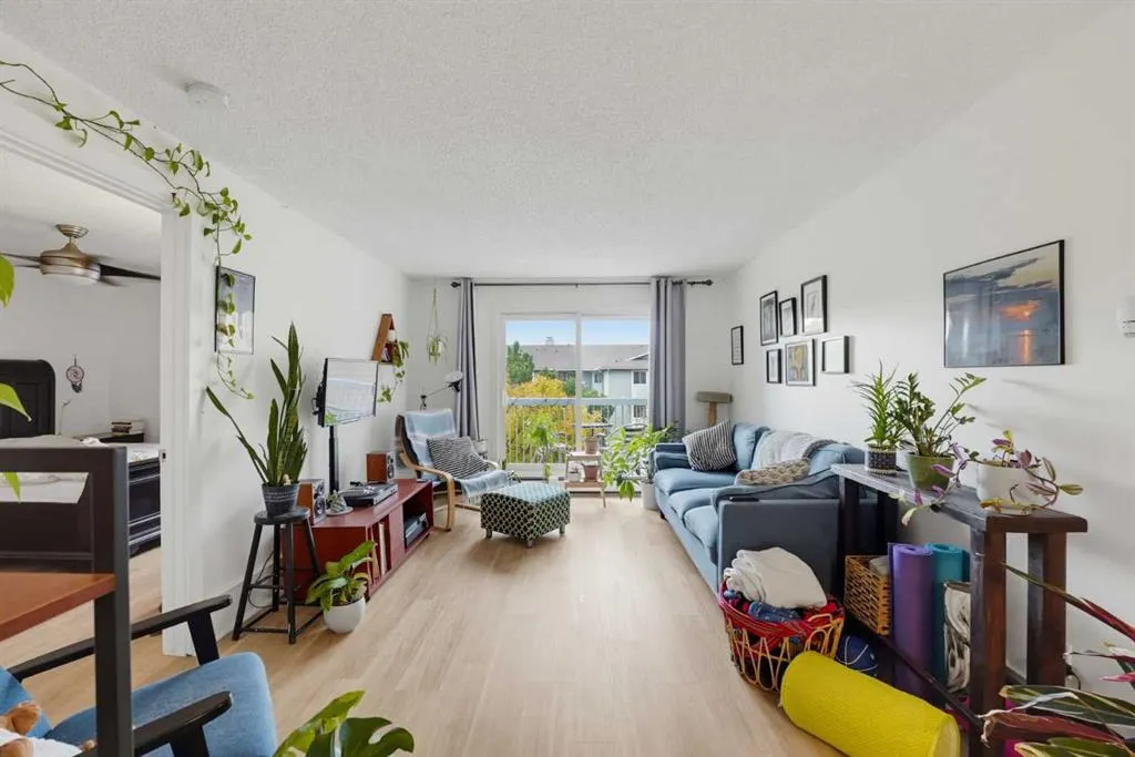 540 18 Avenue SW #405