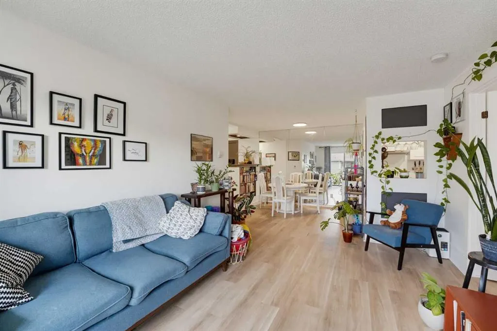 540 18 Avenue SW #405