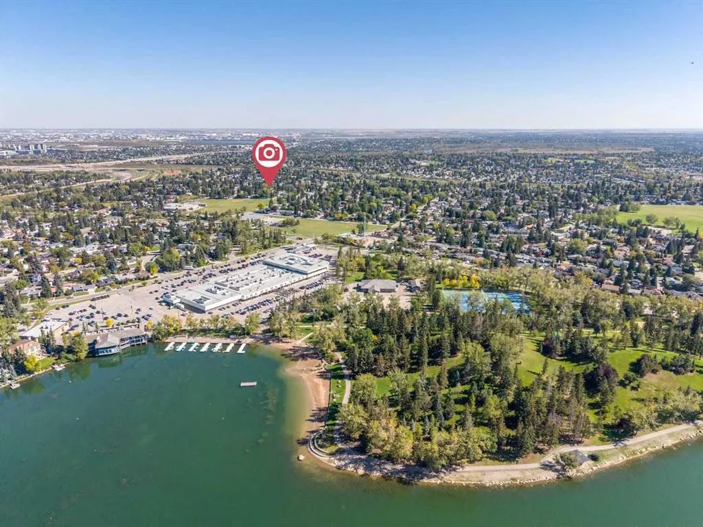 232 Lake Wapta Rise SE
