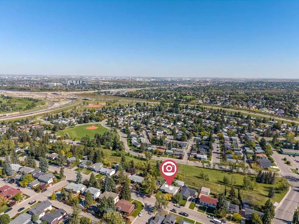 232 Lake Wapta Rise SE