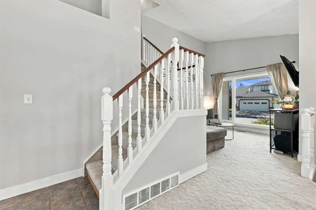 5 Riverview Court