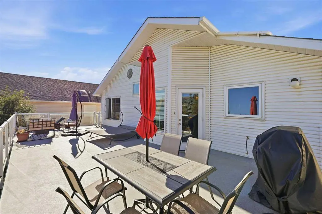 5 Riverview Court