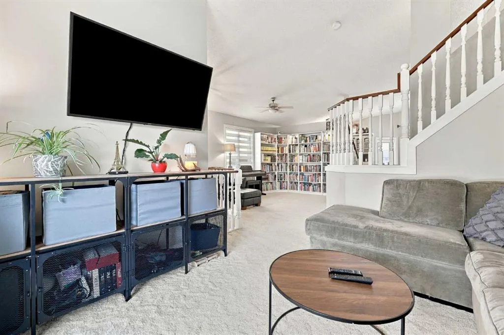 5 Riverview Court