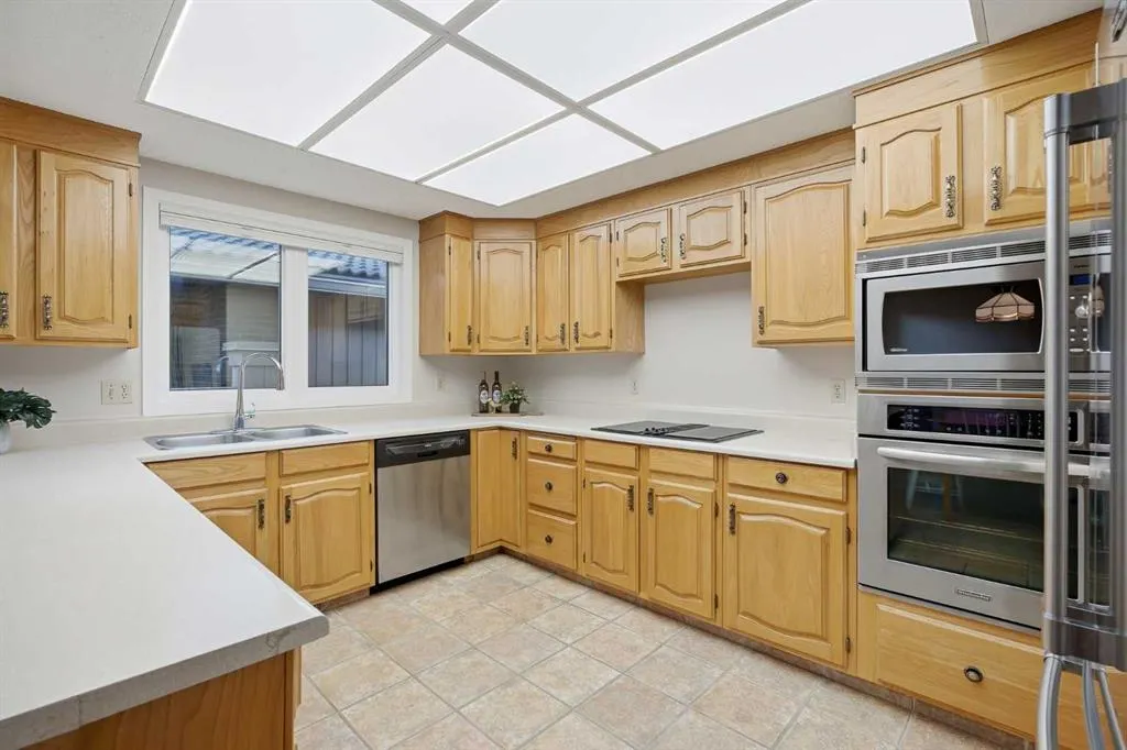 20 Midpark Crescent SE #248
