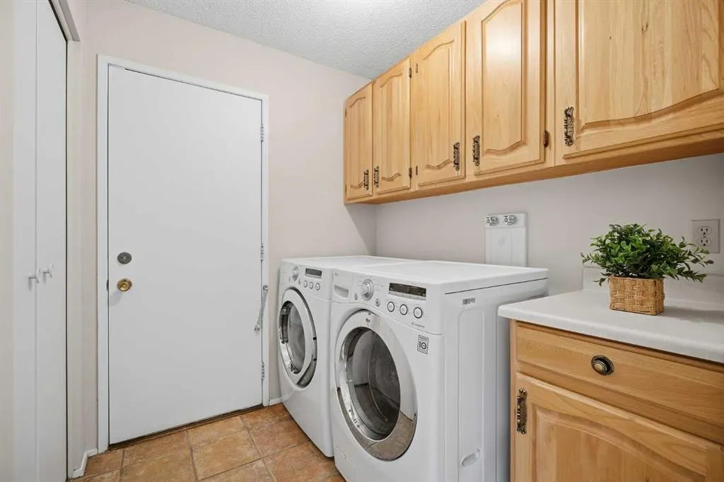 20 Midpark Crescent SE #248