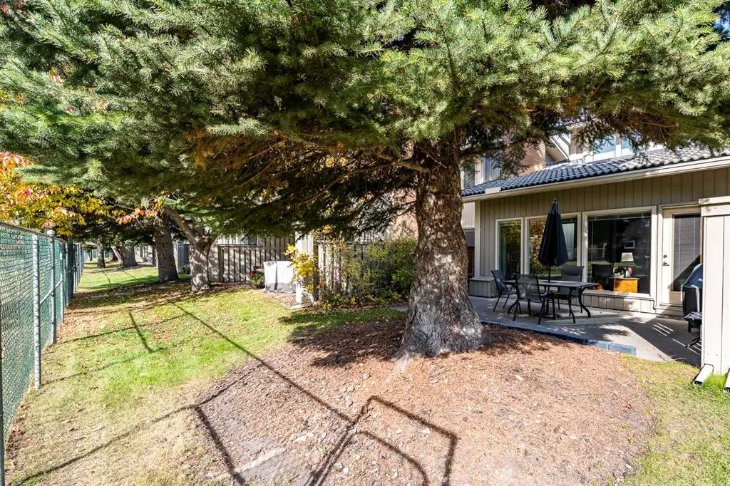 20 Midpark Crescent SE #248