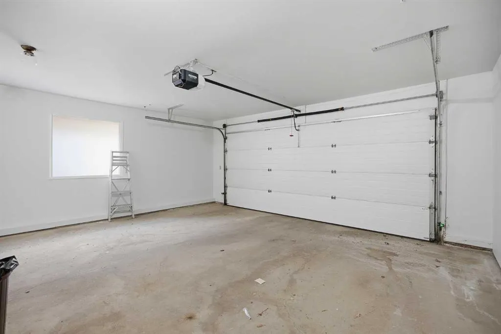 20 Midpark Crescent SE #248