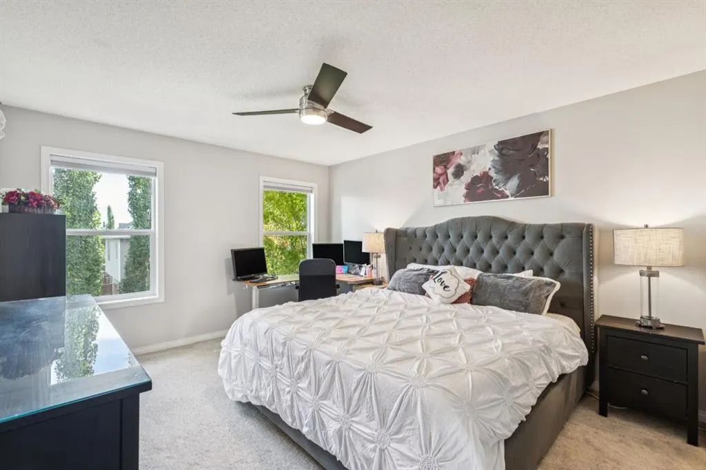 62 Cougar Plateau Way SW
