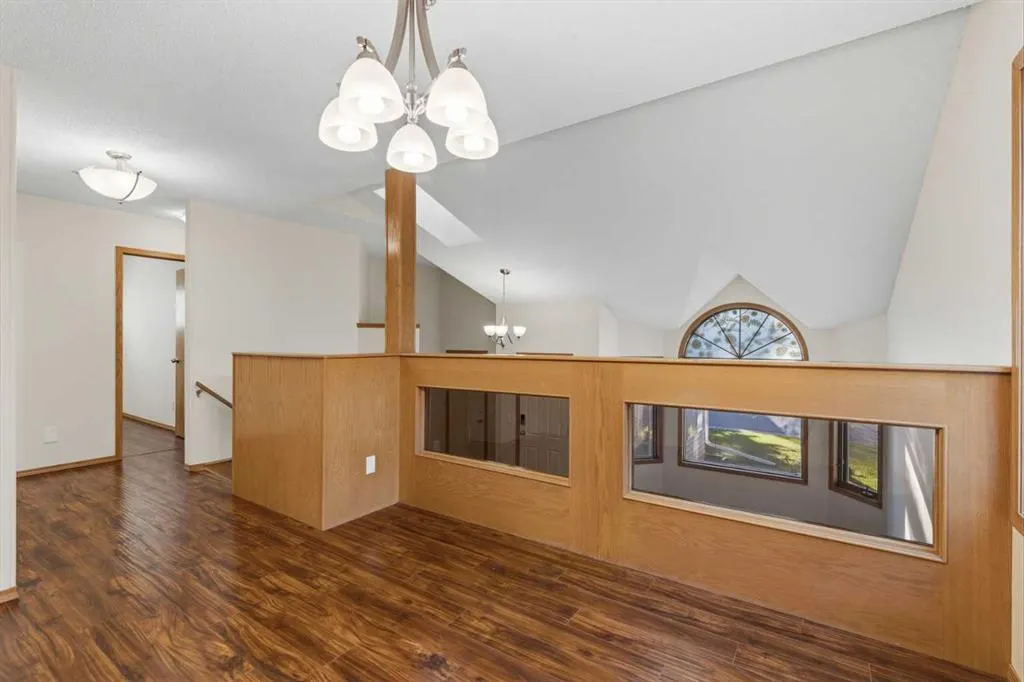 60 Sundown Way SE