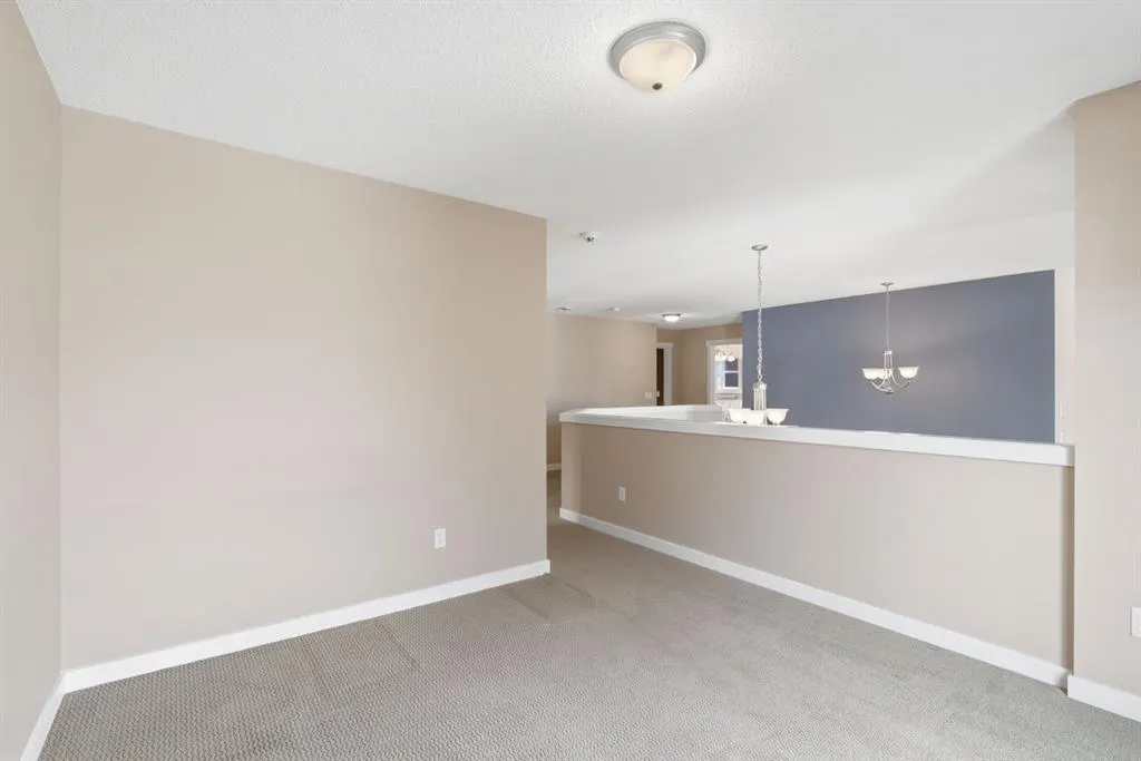 31 Chapala Close SE