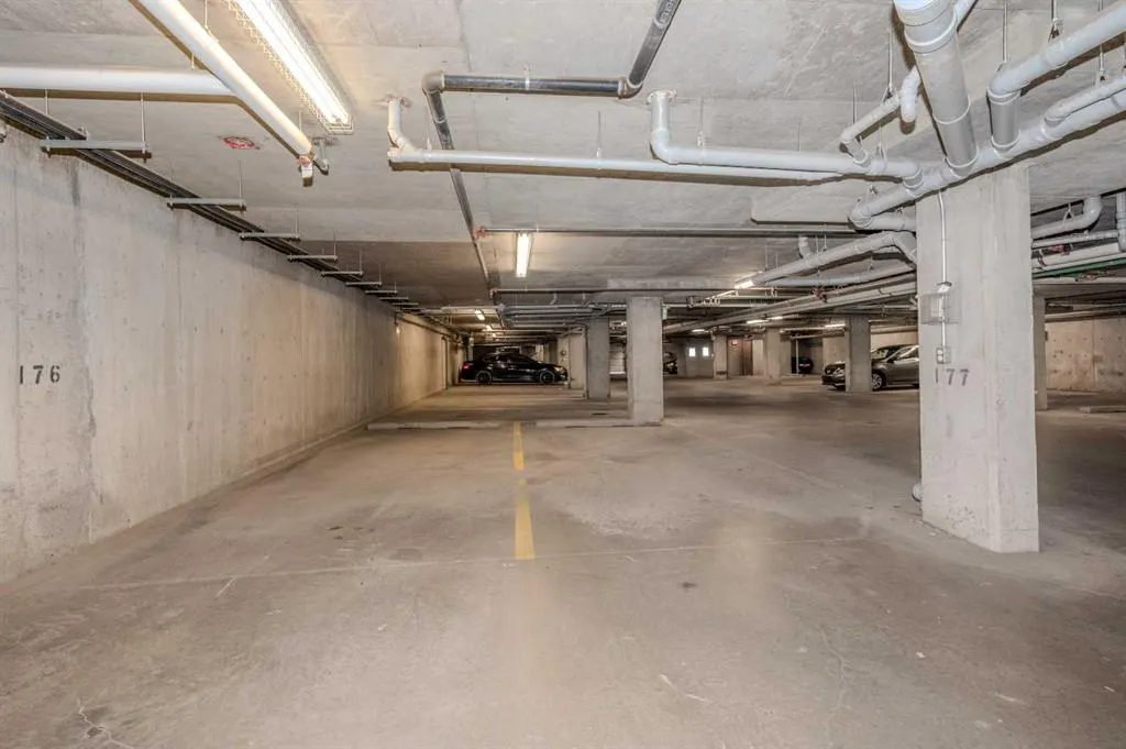 355 TARALAKE Way NE #309