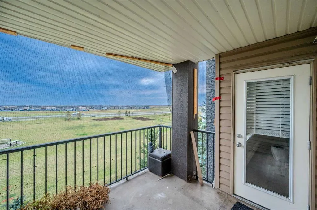 355 TARALAKE Way NE #309