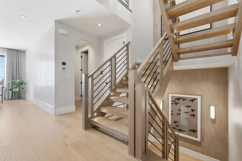 1700 73 Street SW #305