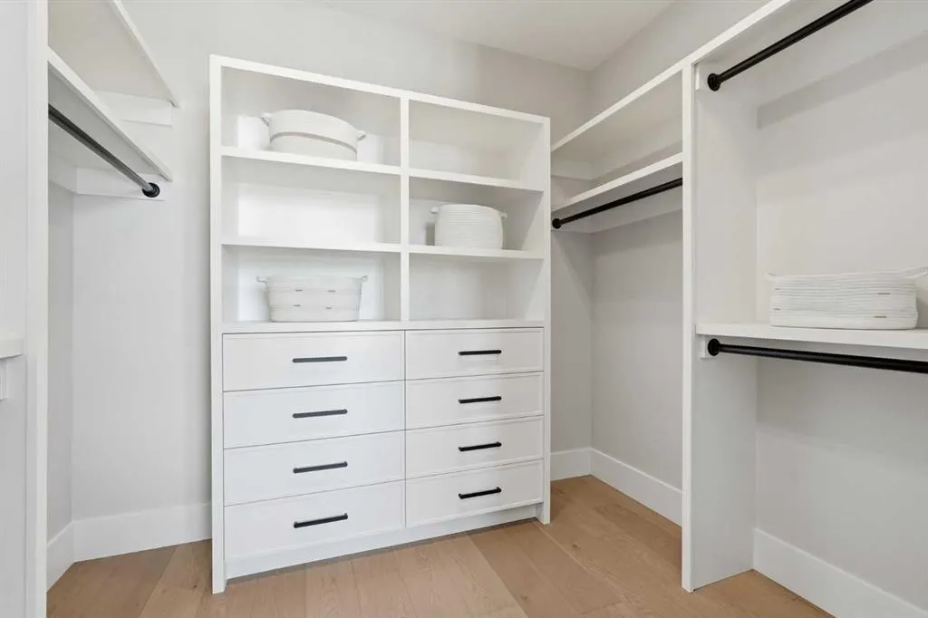 1700 73 Street SW #305
