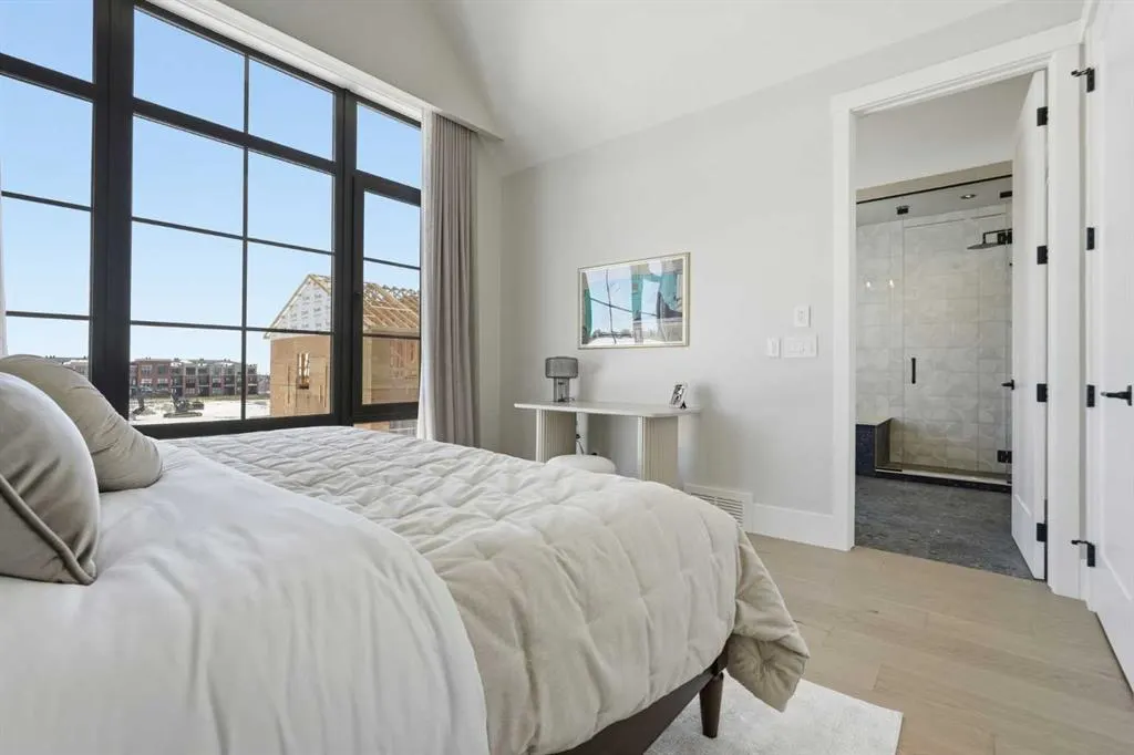 1700 73 Street SW #305