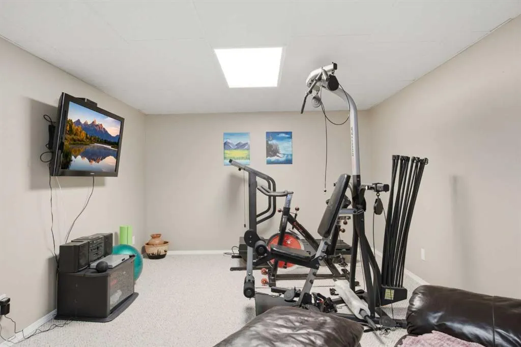 90 Hidden Ranch Terrace NW