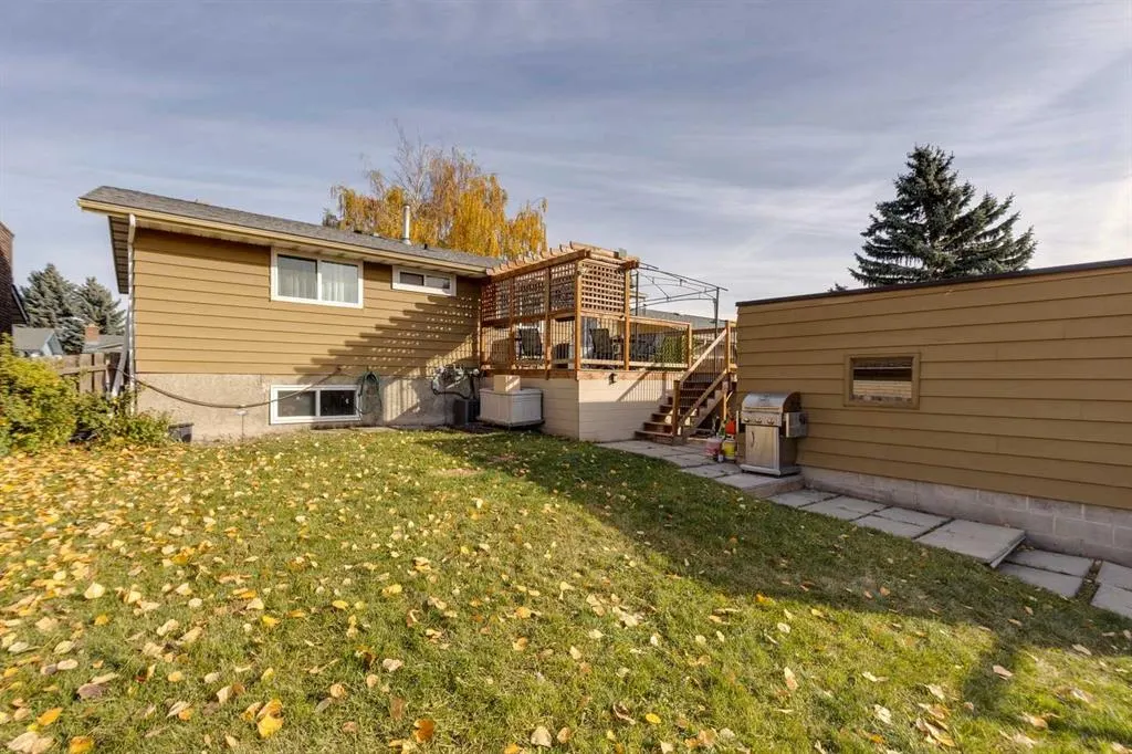 103 Dovercrest Way SE