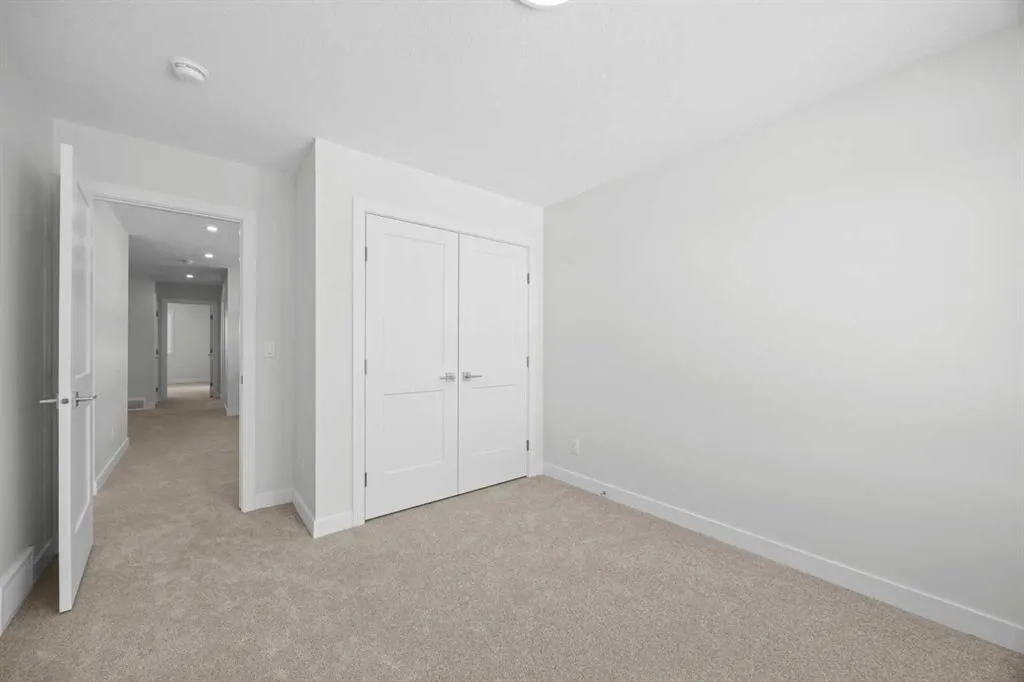 131 Greenwich Drive NW