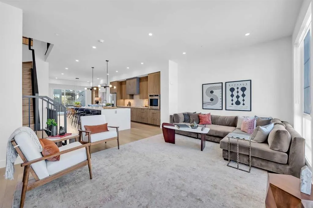 133 Greenwich Common NW