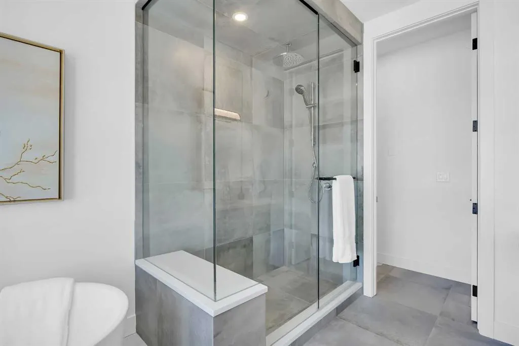 133 Greenwich Common NW