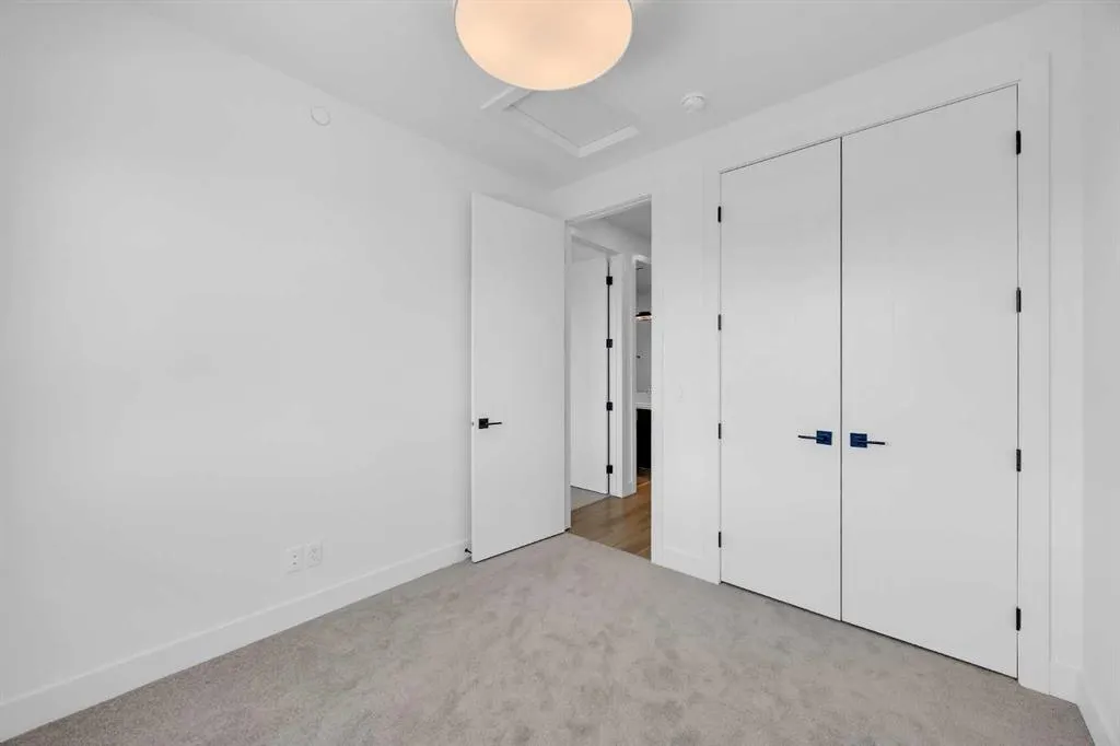 133 Greenwich Common NW