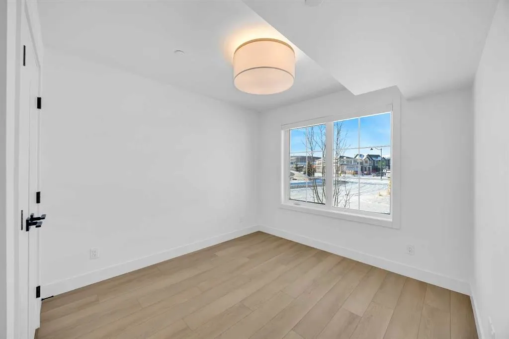 133 Greenwich Common NW