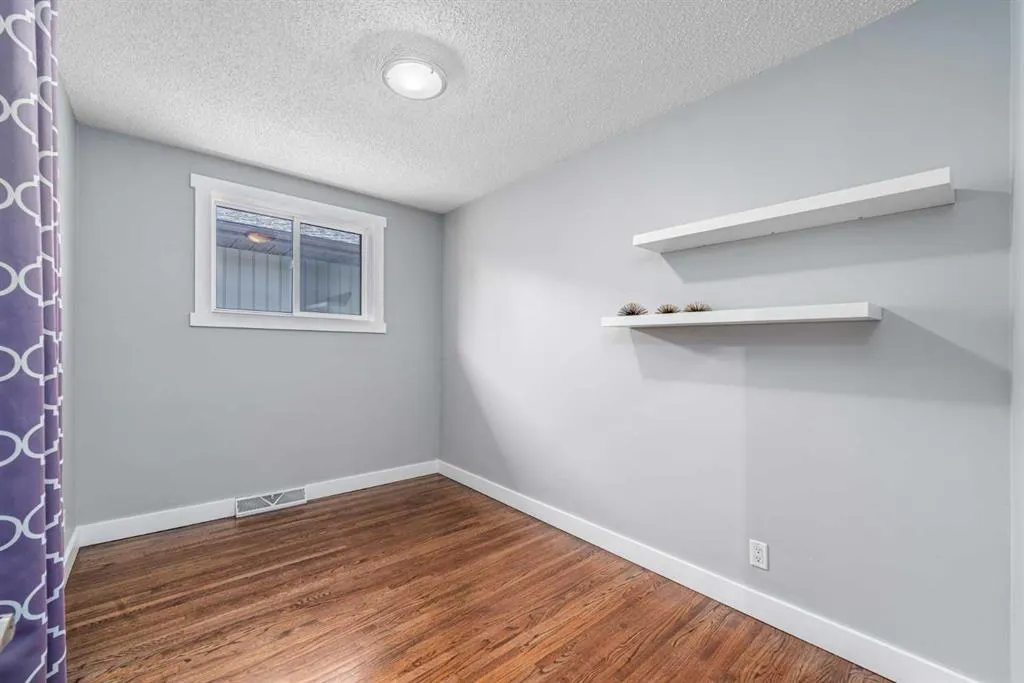 1908 28 Avenue SW #301