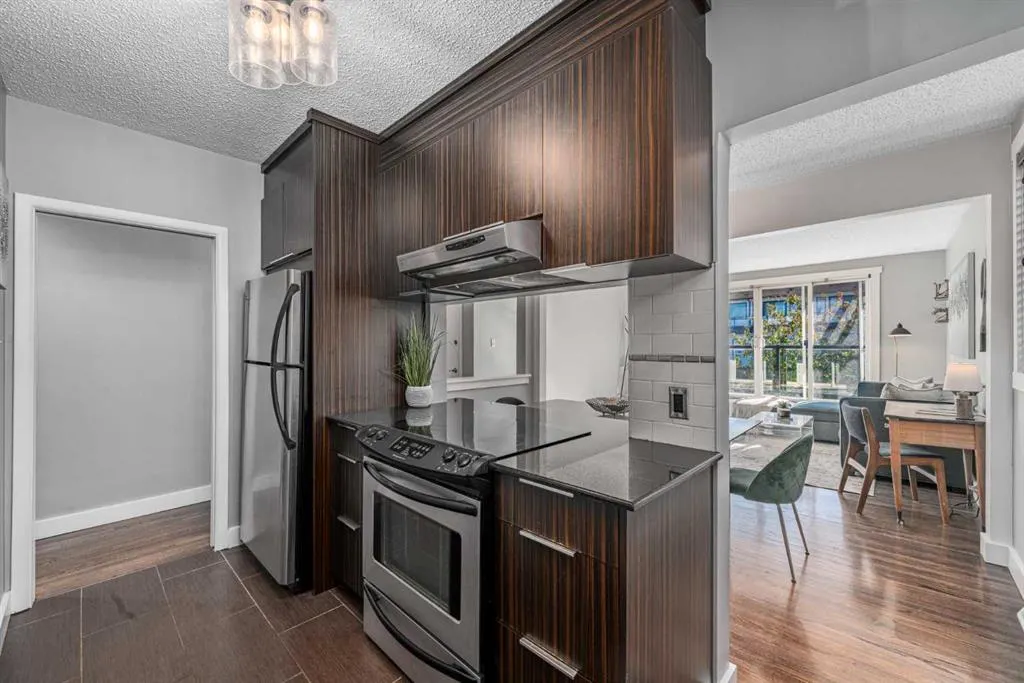 1908 28 Avenue SW #301