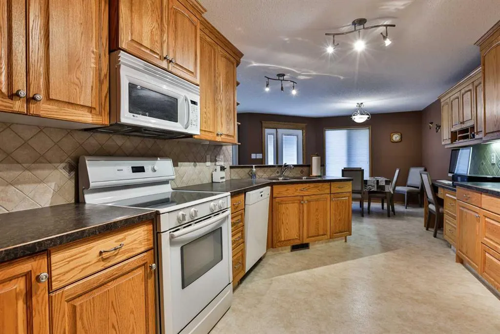 23 Rivermill Landing W