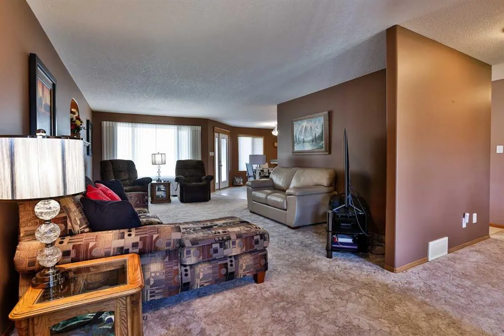 23 Rivermill Landing W