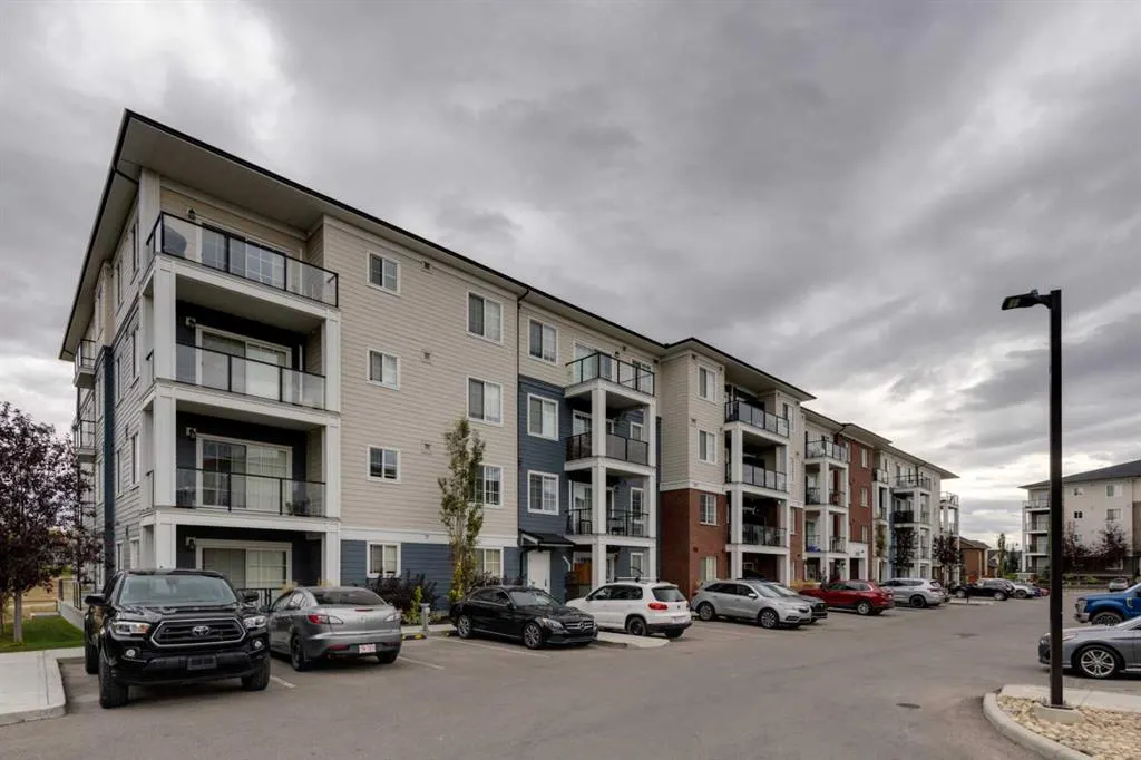298 Sage Meadows Park NW #3116