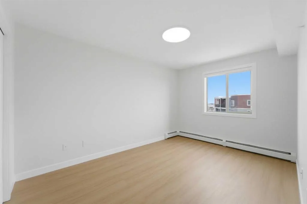 7210 80 Avenue NE #423