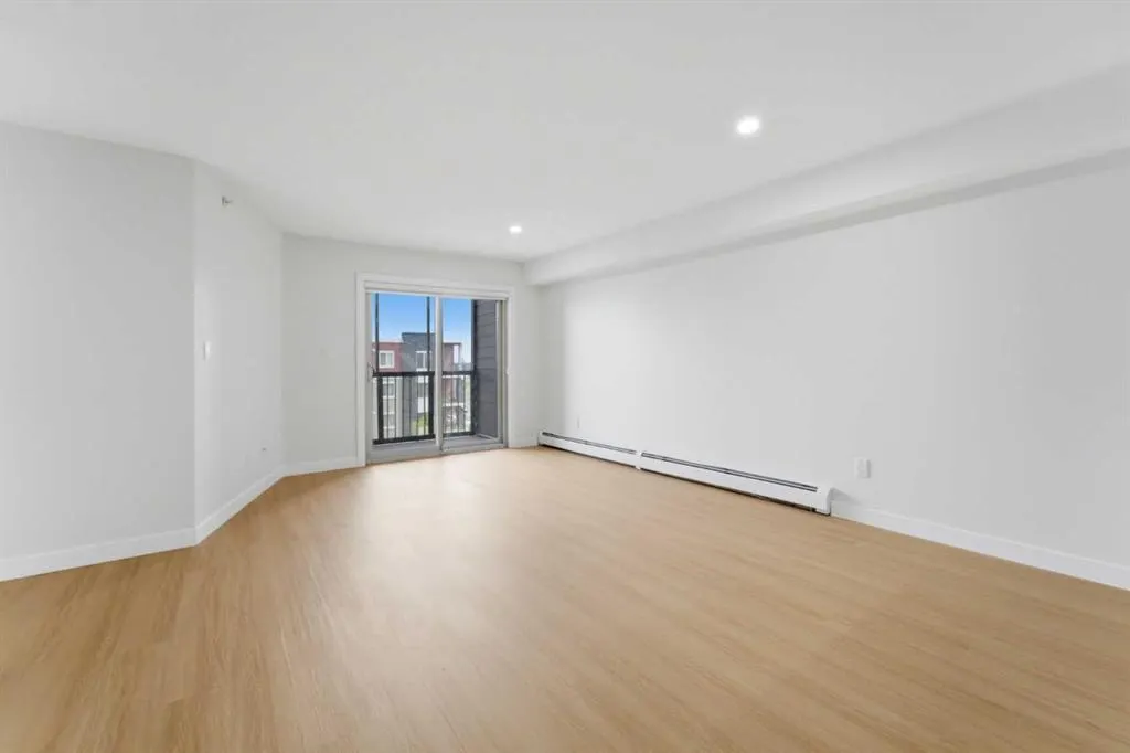 7210 80 Avenue NE #423