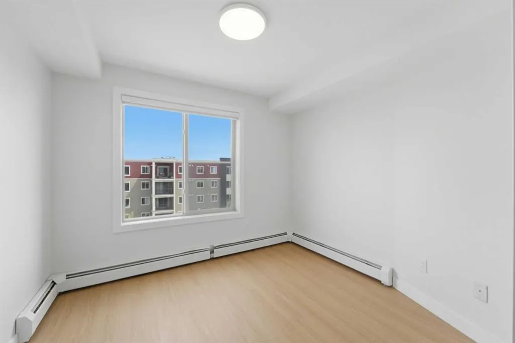 7210 80 Avenue NE #423