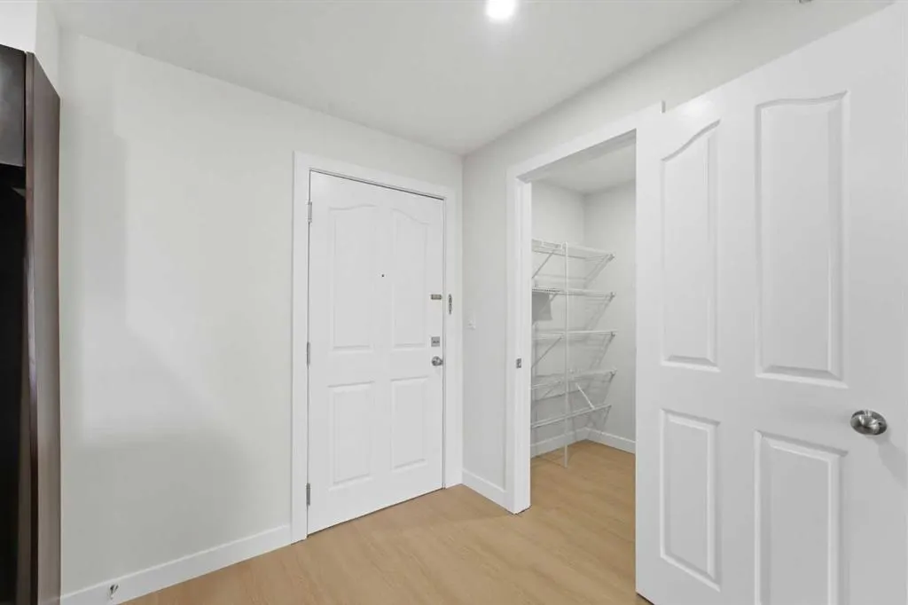 7210 80 Avenue NE #423