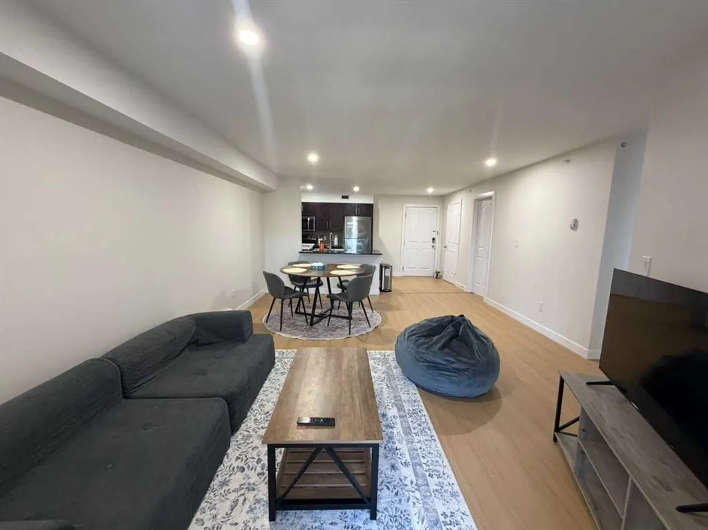 7210 80 Avenue NE #423