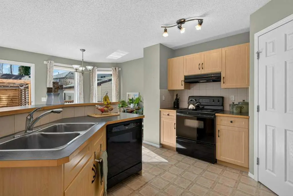 11 Cimarron Meadows