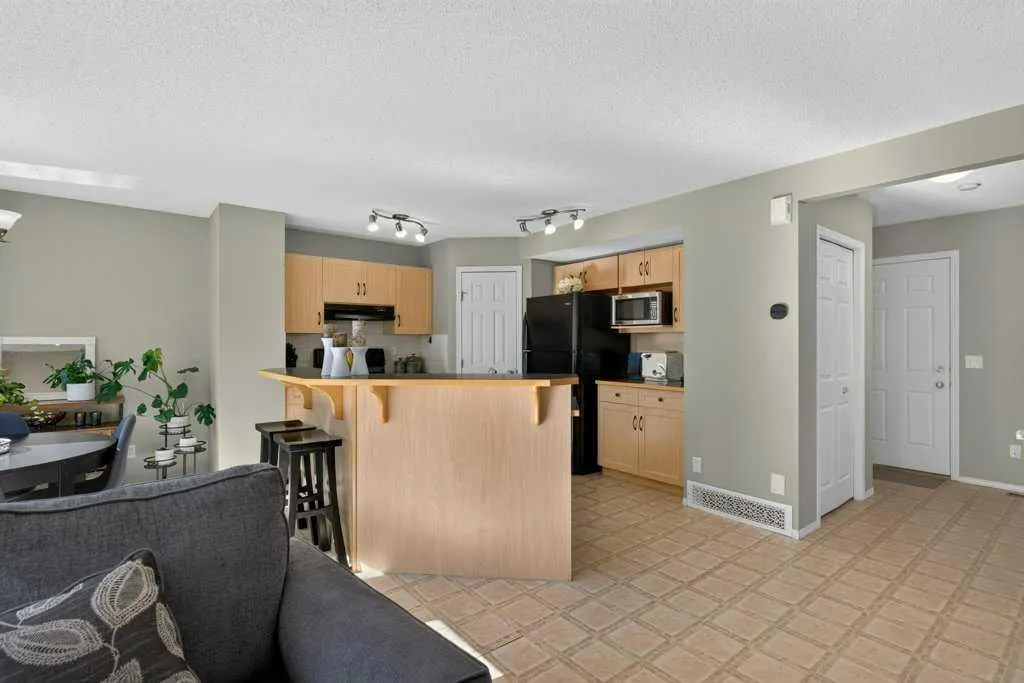 11 Cimarron Meadows