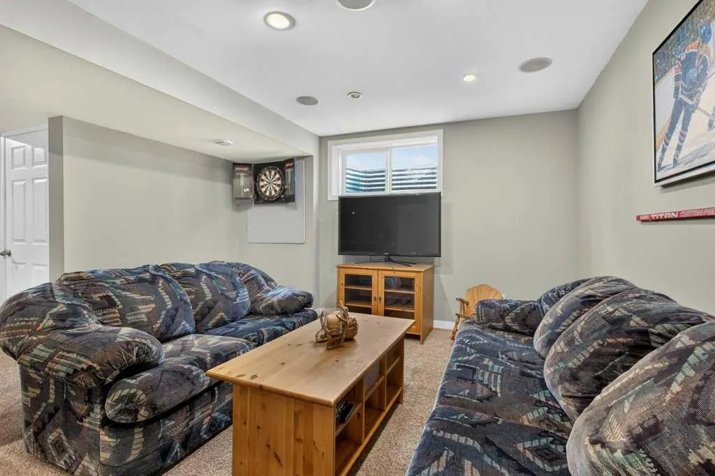 11 Cimarron Meadows