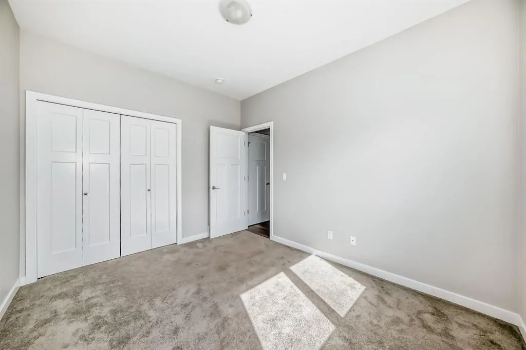 110 CEDAR Square